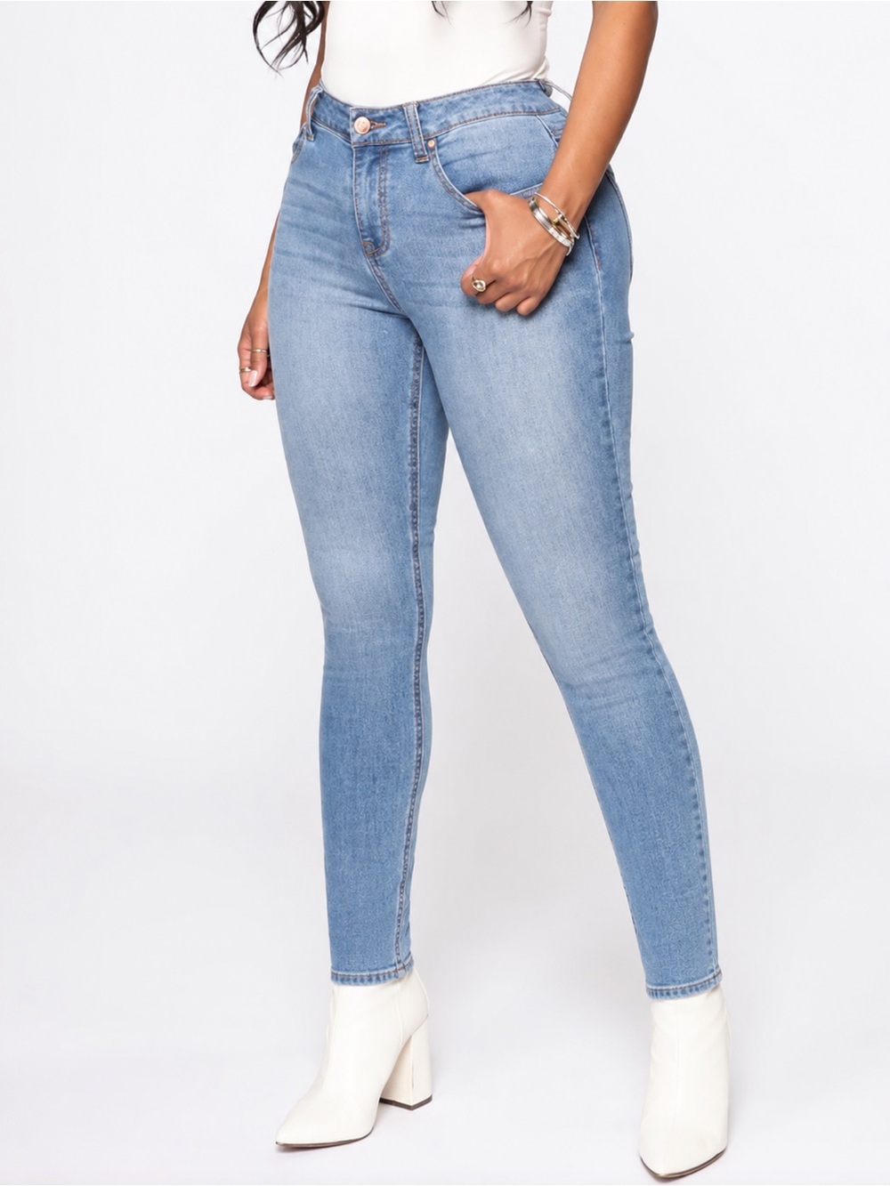Fashion Nova Back At You Light Blue Wash Skinny Jeans Size 3 NWT